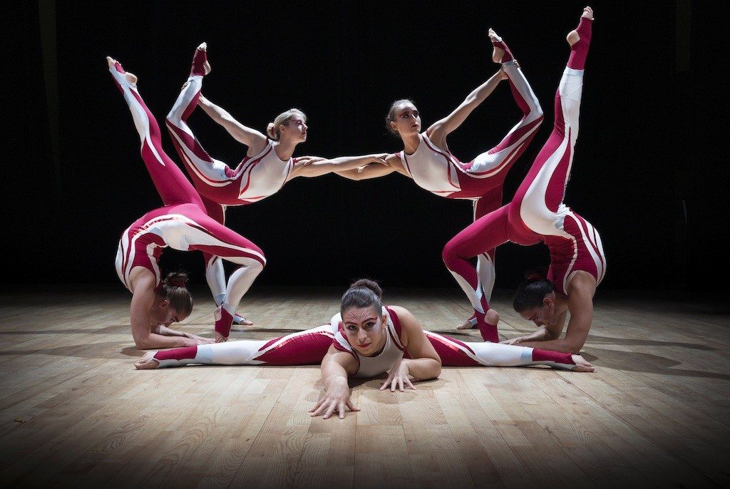 All Female Acrobatic Troupe Hire Acrobats For Events Corporate