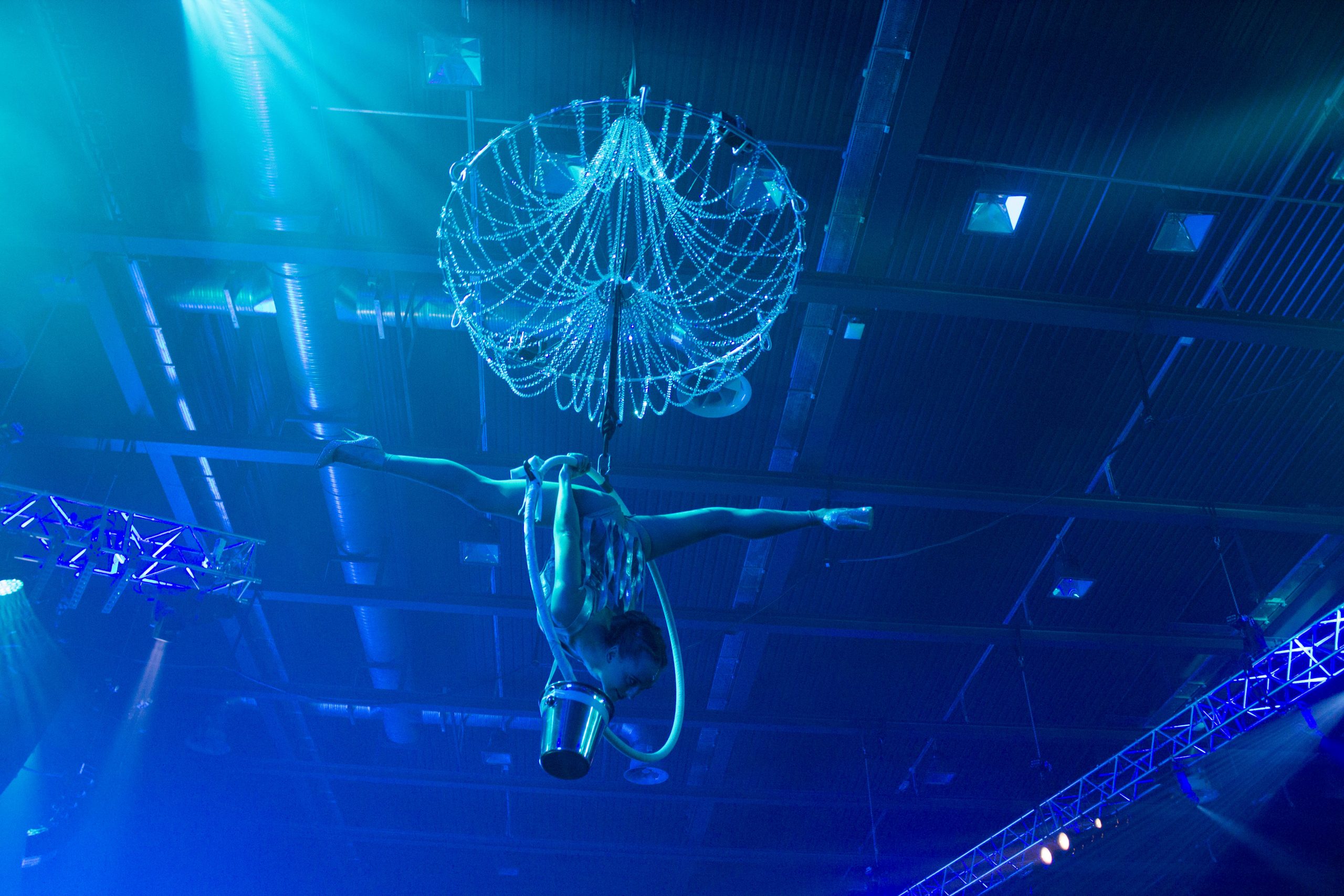 Champagne Aerialists for Hire